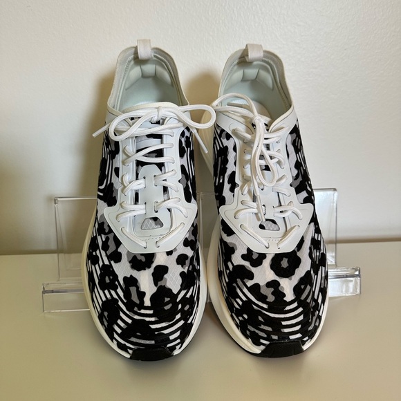 APL Athletic Propulsion Labs | Streamline Sneaker | White/Black/Leopard | 8 - Picture 7 of 13